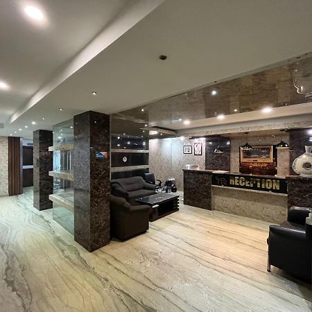 Hotel Pratap Residency Ранчи Екстериор снимка