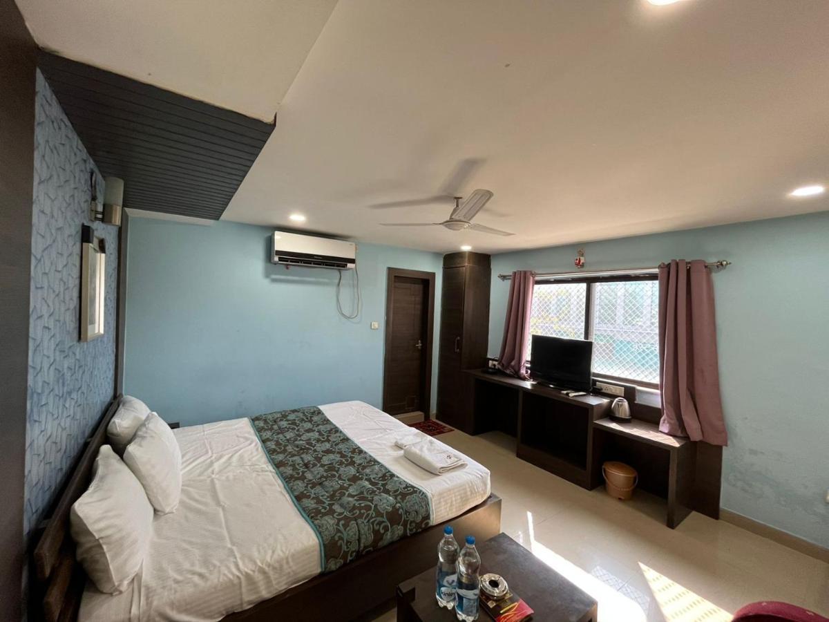 Hotel Pratap Residency Ранчи Екстериор снимка